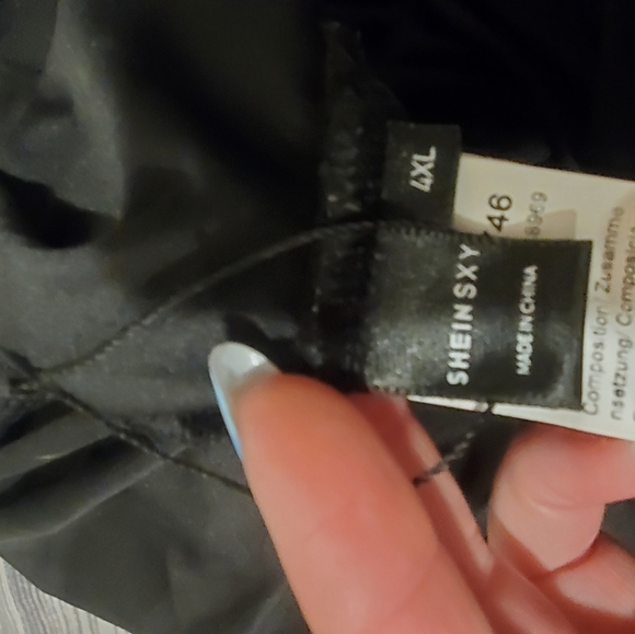 Shein sxy plus body con glitter dress - Picture 3 of 3